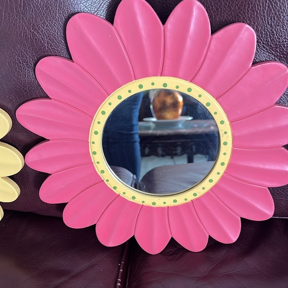 Home interiors kids flower mirrors set of 3 - Picture 4 of 7